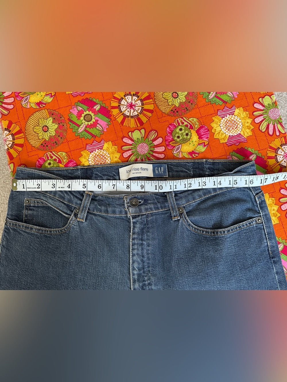 GAP- Low Rise Flare π jeans - Picture 4 of 12